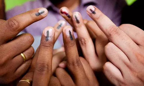 கேரளாவில் முதன் முதலாக வாக்களிக்க காத்திருக்கும் 2,88,533 இளைஞர்கள்