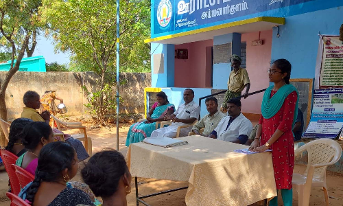 ஆலங்குளம் அருகே அனைத்து துறைகளின் ஒருங்கிணைந்த சிறப்பு முகாம்
