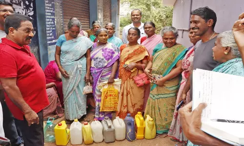 நாகர்கோவில் கட்டையன்விளை ரேஷன் கடையில் மேயர் மகேஷ் ஆய்வு
