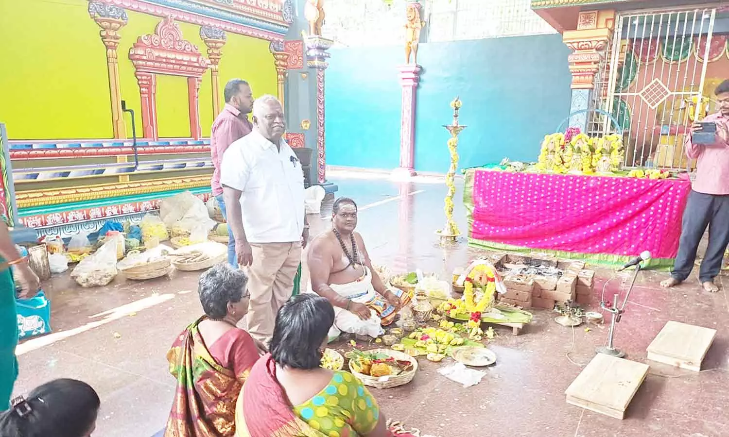 பச்சையம்மன் மன்னார்சாமி கோவில் கும்பாபிஷேகம்