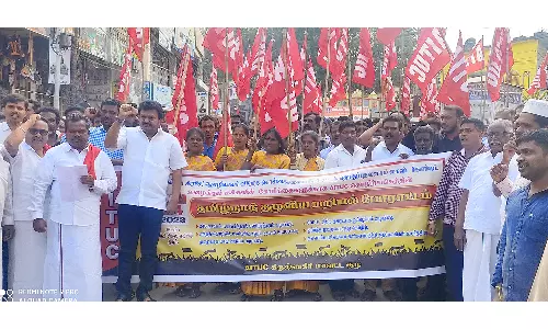 நலவாரிய பதிவுகளை எளிமைப்படுத்த ஏ.ஐ.டி.யு.சி. கோரிக்கை