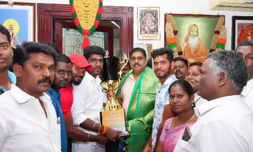 நமோ கிரிக்கெட் போட்டி  வைத்திக்குப்பம் அணி வெற்றி