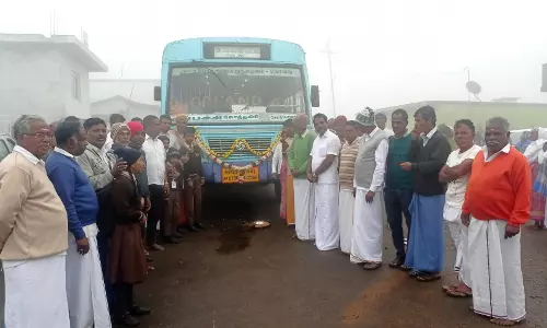 கோத்தகிரி அருகே 2 ஆண்டிற்கு பிறகு ஒடேன் கிராமத்திற்கு அரசு பஸ் இயக்கம்