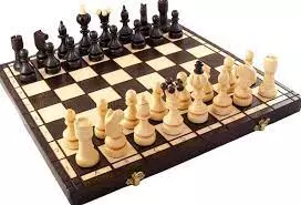 மாநில அளவிலான சதுரங்க போட்டியில் வெற்றி பெற்ற அரசு பள்ளி மாணவர்களுக்கு பாராட்டு மாநில அளவிலான சதுரங்க போட்டியில் வெற்றி பெற்ற அரசு பள்ளி மாணவர்களுக்கு பாராட்டு