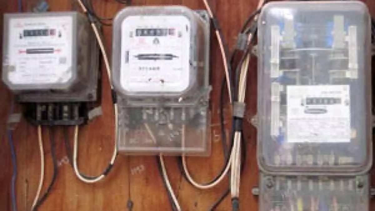 விசைத்தறி கூடங்களின் மின் இணைப்பை துண்டிக்க கூடாது