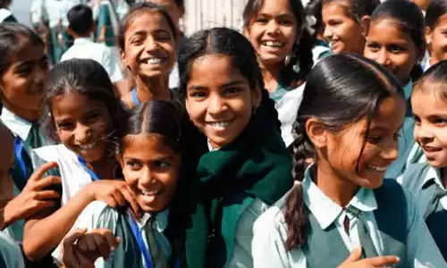 பெண் குழந்தைகள் தின கருத்தரங்கு