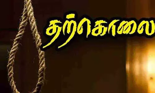 தேனி அருகே மின்வாரிய ஊழியர் உள்பட 2 பெண்கள் தற்கொலை