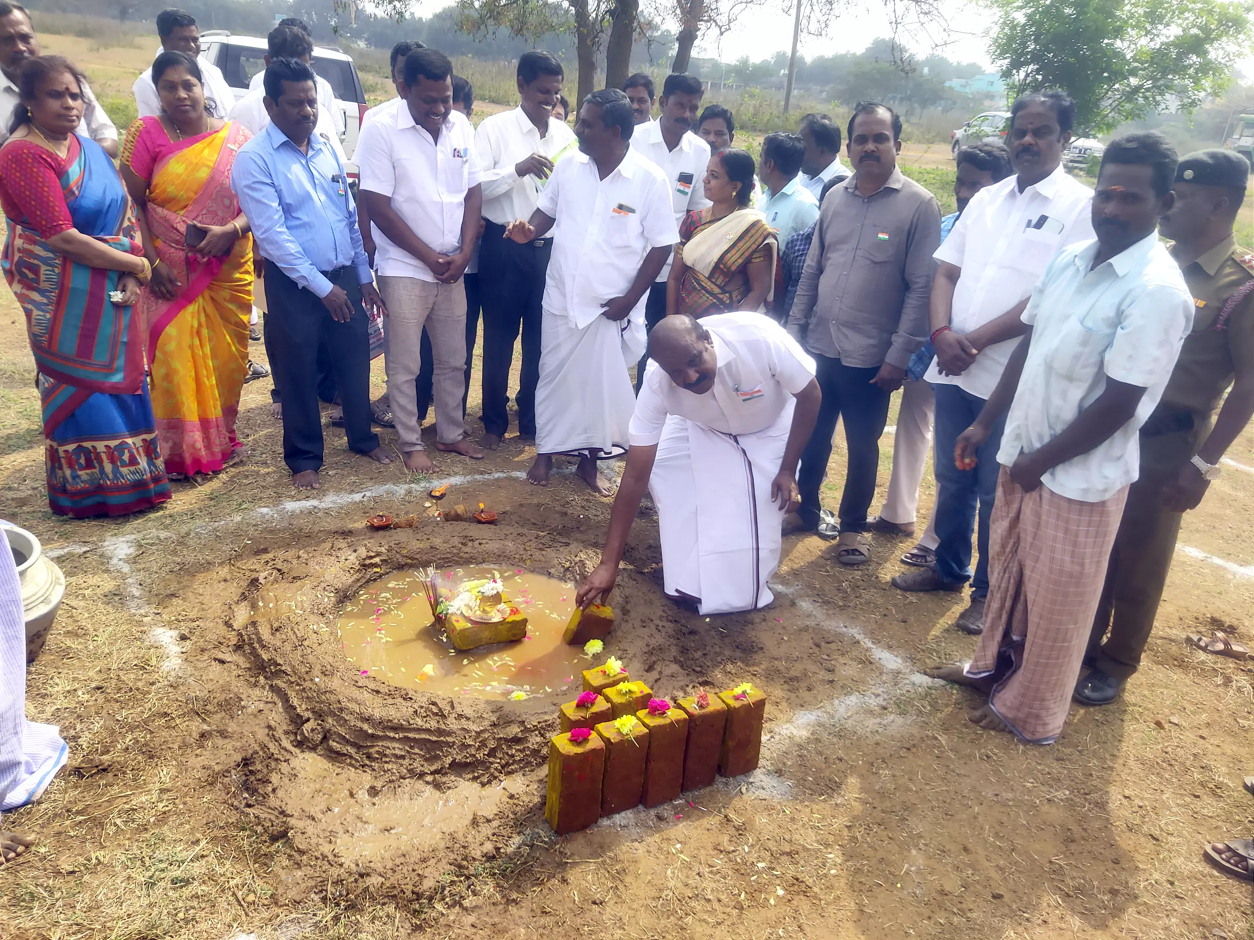 செய்யாறு அரசு கல்லூரியில் ஆய்வகங்கள் அமைக்க பூமி பூஜை செய்யாறு அரசு கல்லூரியில் ஆய்வகங்கள் அமைக்க பூமி பூஜை