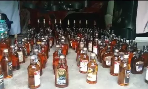 பெரம்பலூரில் சட்ட விரோதமாக மது விற்பனை