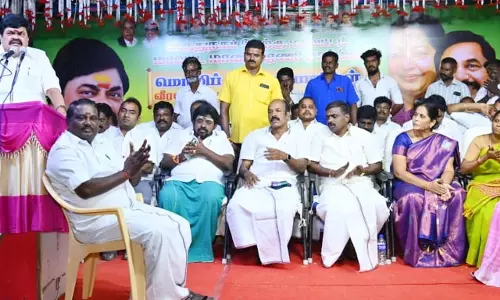 அ.தி.மு.க. திட்டங்களை தி.மு.க. அரசு நிறுத்திவிட்டது