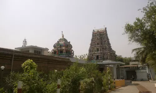 கோட்டை பெருமாள் கோவில் கும்பாபிஷேகம் நிபந்தனையுடன் நடத்த ஏற்பாடு