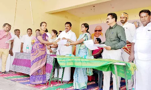 181 குடும்பங்களுக்கு இலவச வீட்டுமனை பட்டா வழங்கல்