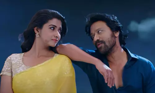 முதல் முத்தம் அது எல்லை இல்லாத பரவசம் உணர்த்திடும்.. ட்ரெண்டாகும் பொம்மை படத்தின் முதல் பாடல்..