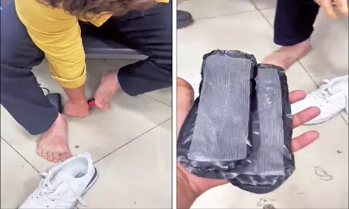 துபாயில் இருந்து சென்னைக்கு பாதத்தில் மறைத்து கடத்திய ரூ.94 லட்சம் மதிப்புள்ள தங்கம் பறிமுதல்