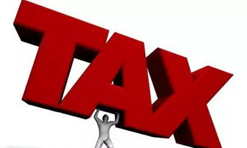 மீஞ்சூர் பேரூராட்சிக்கு செலுத்த வேண்டிய வரி பாக்கியை வசூலிக்க தீர்மானம்