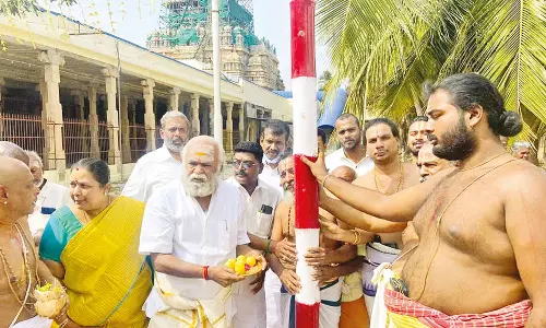 திருக்கோஷ்டியூர் கோவில் கும்பாபிஷேகம்: யாக சாலை பூஜையுடன் முகூர்த்தகால் நடும் நிகழ்ச்சி தொடக்கம்