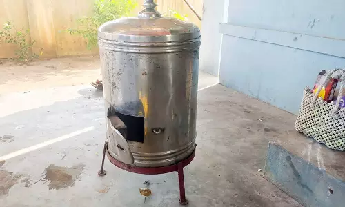 கோவிலில் உண்டியலை உடைத்து பணம் திருட்டு