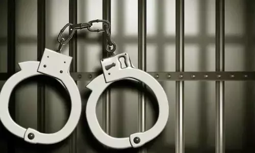 பள்ளி மாணவி பாலியல் துன்புறுத்தல்- 2 குழந்தைகளின் தந்தை போக்சோ சட்டத்தில் கைது