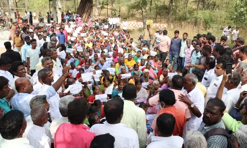 காஞ்சனகிரி கோவிலை நிர்வகிப்பது தொடர்பாக 2 கிராமத்தினருக்கு இடையே தகராறு