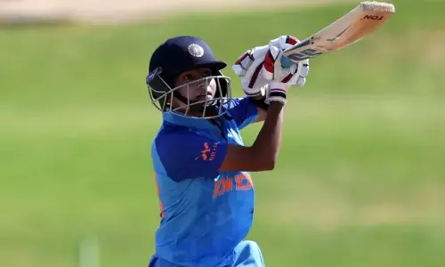 இங்கிலாந்து அணியை வீழ்த்தி ஜூனியர் மகளிர் உலகக்கோப்பையை வென்றது இந்தியா