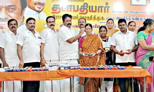 மு.க.ஸ்டாலின் பிறந்தநாளையொட்டி மெகா கண் சிகிச்சை முகாம்