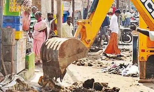 சாலை ஆக்கிரமிப்புகள் அகற்றம்: