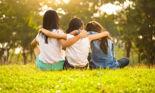 மாணவர்கள் நல்ல நண்பர்களை தேர்ந்தெடுப்பது எப்படி?