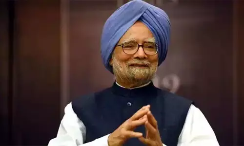 இங்கிலாந்தில் மன்மோகன் சிங்குக்கு வாழ்நாள் சாதனையாளர் விருது