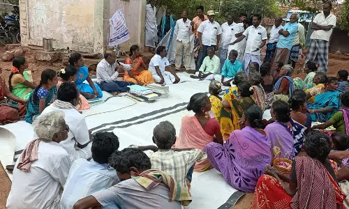 கிராம சபை கூட்டம் பொதுமக்கள் புறக்கணிப்பு