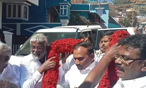 ஊட்டி 7-வது வார்டில் உயர் கோபுர மின் விளக்கு