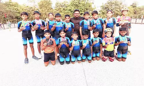 ஸ்கேட்டிங் போட்டியில் தமிழக அணி சாதனை