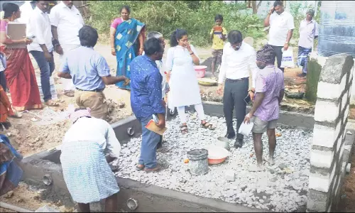 கைவிடப்பட்ட ஆழ்துளை குழாய் கிணறுகளை மழைநீர் சேகரிப்பு கட்டமைப்பாக மாற்றும் திட்டம்