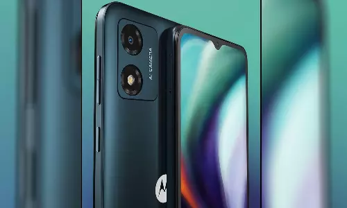 அடுத்த வாரம் இந்தியா வரும் புது மோட்டோ ஸ்மார்ட்போன்?