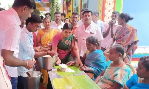 ஆறுமுகநேரியில் உச்சினி மாகாளியம்மன் கோவில் கும்பாபிஷேக விழா