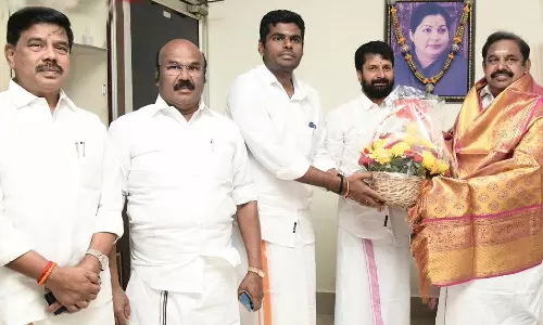 எடப்பாடி பழனிசாமியுடன் பாஜக மாநில தலைவர் அண்ணாமலை சந்திப்பு