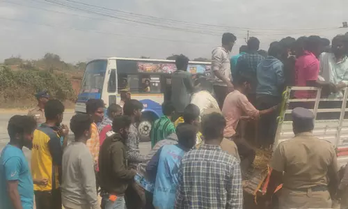 சூளகிரி எருதாட்ட நிகழ்ச்சியில் வன்முறை: கலவரத்தில் ஈடுபட்ட 300 பேர் கைது