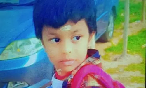 வீடு முன்பு விளையாடிய சிறுவன் கடத்தல்- போலீசார் தீவிர தேடுதல் வேட்டை