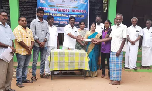 மாவட்ட அளவிலான விளையாட்டு போட்டியில்  வெற்றி பெற்ற மாணவர்களுக்கு பரிசளிப்பு விழா