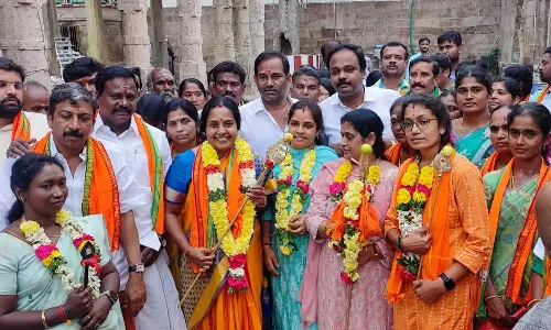 பழனி கோவில் கும்பாபிஷேகத்தில் ஆகமவிதிகள் மீறப்படவில்லை என விளக்கம் தேவை வானதி சீனிவாசன் பேட்டி