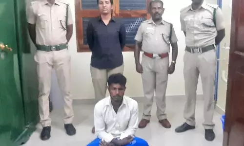 சிவகிரி அருகே மான்களை வேட்டையாடிய மேலும் ஒருவர் கைது