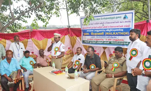 நெல்லையில் சாலை பாதுகாப்பு விழிப்புணர்வு நடைபயணம்