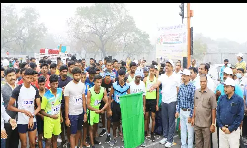 வேலூரில் மாரத்தான் ஓட்டம், சைக்கிள் போட்டி