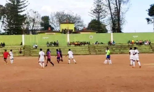 கோத்தகிரியில் கால்பந்து போட்டி