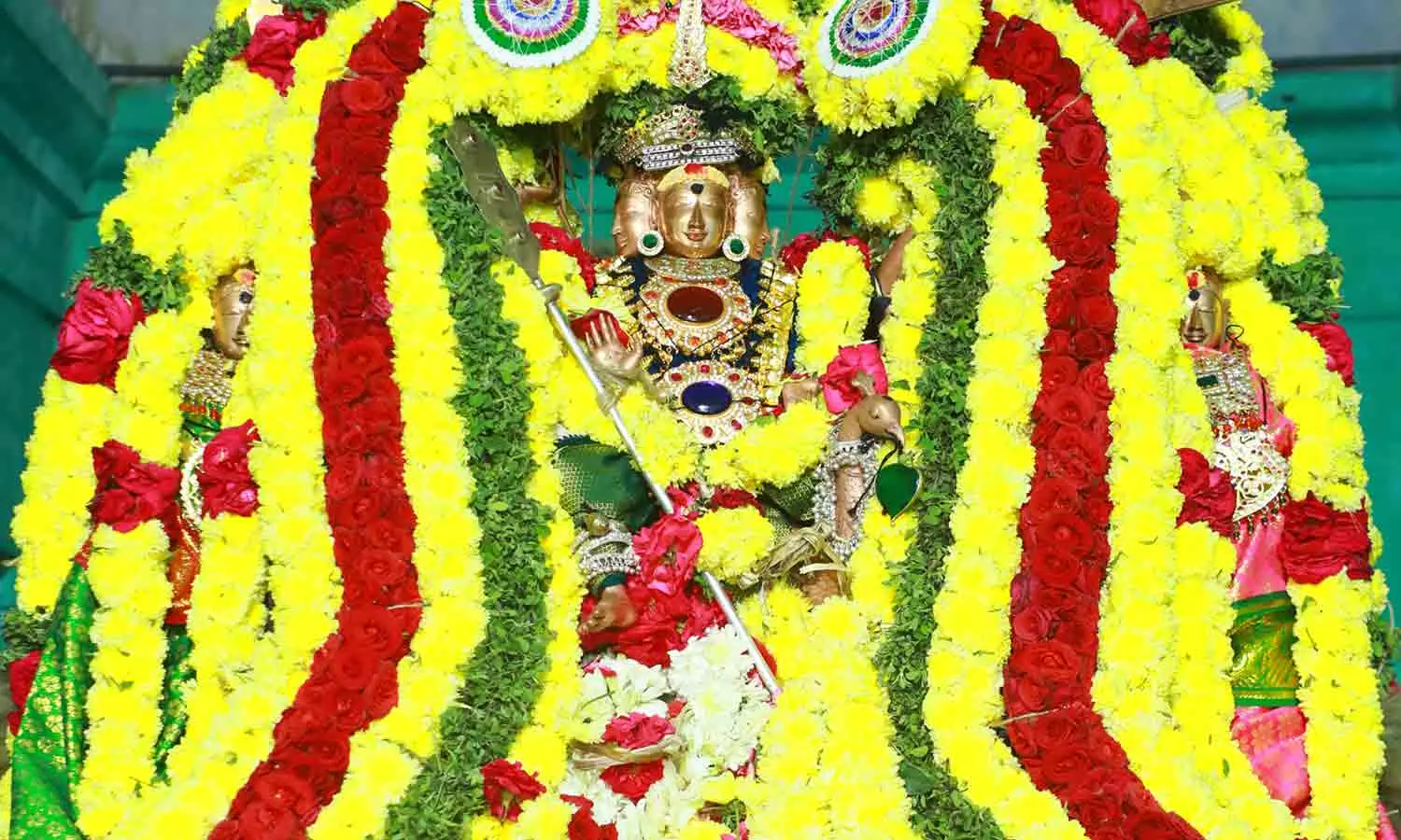 எண்கண் சுப்ரமணியசாமி கோவிலில் தைப்பூச வழிபாடு எண்கண் சுப்ரமணியசாமி கோவிலில் தைப்பூச வழிபாடு