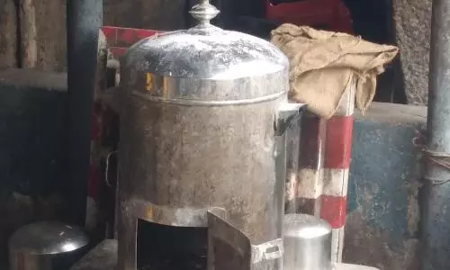 கோவில் உண்டியலை உடைத்து கொள்ளை