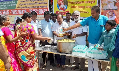 பாரத் ரக்க்ஷா மன்ச் சார்பில் அன்னதானம்