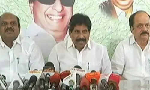 ஈரோடு இடைத்தேர்தல்- ஓ.பன்னீர்செல்வம் தரப்பு வேட்பாளர் செந்தில்முருகன் வாபஸ்