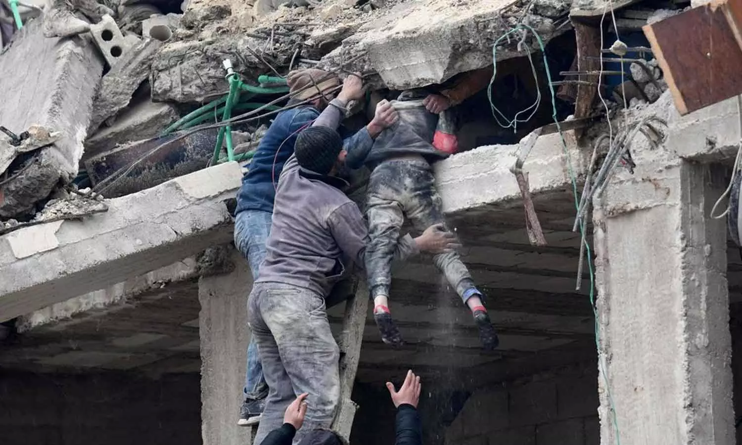 துருக்கி, சிரியா நிலநடுக்கத்தில் இதுவரை 4000 பேர் பலி- 20 ஆயிரத்தை கடக்க வாய்ப்புள்ளதாக தகவல்