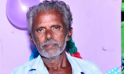 காரிமங்கலம் அருகே முதியவர்  சரமாரி வெட்டிக்கொலை