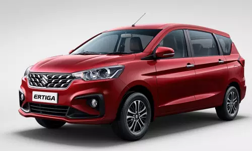 கார்களை அப்டேட் செய்து புதிய அம்சங்களை வழங்கிய மாருதி சுசுகி